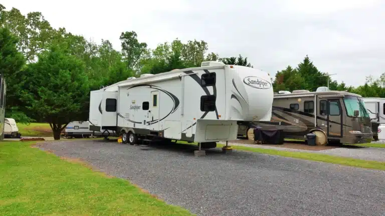 Full Hookup RV Sites